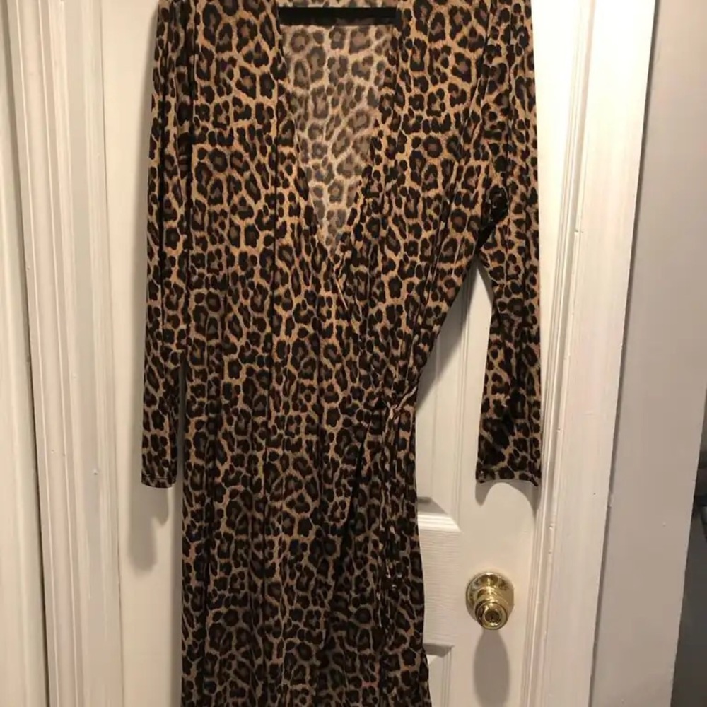 MICHAEL Michael Kors Leopard Print Midi Dress
